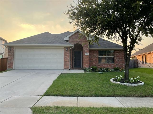 property at 1712 Lake Wood Trl