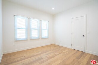 6513 Orange St in Los Angeles, CA - Building Photo - Building Photo