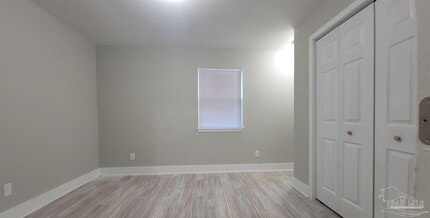 1445 Bakalane Ct in Pensacola, FL - Building Photo - Building Photo