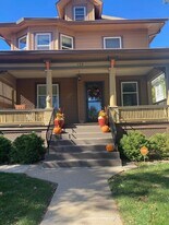 124 N 38th Ave, Unit 4 in Omaha, NE - Building Photo