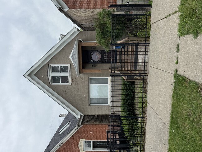 property at 1624 S Washtenaw Ave.