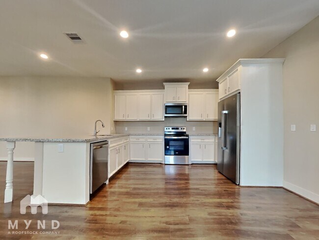 5003 Higgins St in Houston, TX - Building Photo - Building Photo