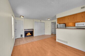 8701 Huron St in Thornton, CO - Building Photo - Building Photo