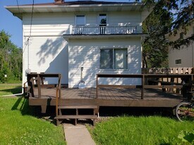 1517 Waverly Ave in Duluth, MN - Building Photo