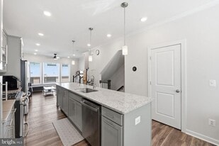 16122 Columbus Ave in Derwood, MD - Building Photo