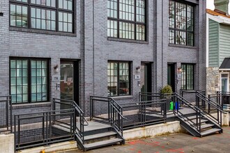Helicopter Factory in Washington, DC - Building Photo - Building Photo
