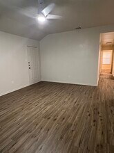 409 Topeka Ct, Unit #A in Nolanville, TX - Building Photo - Building Photo