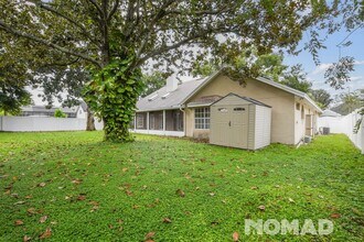 8014 Winpine Ct in Orlando, FL - Building Photo - Building Photo