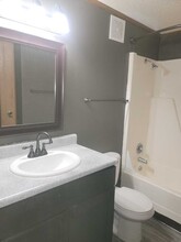 Woodcrest Apartments in Warner Robins, GA - Building Photo - Building Photo