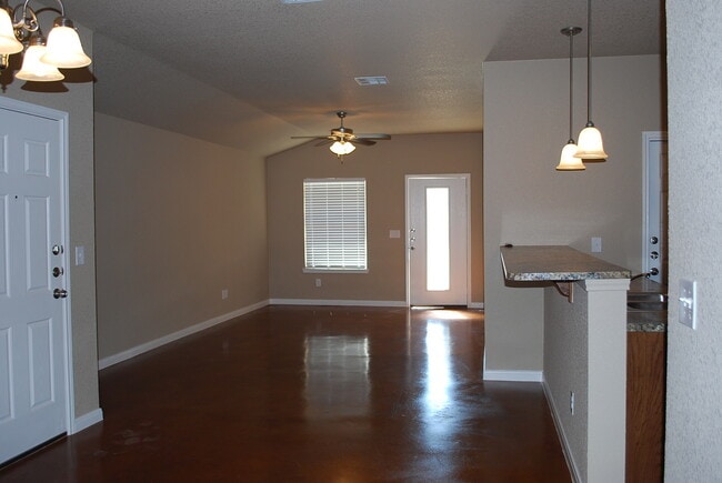 1421 Hopi Trail in Harker Heights, TX - Building Photo - Building Photo