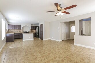 7434 Celosia St in Las Vegas, NV - Building Photo - Building Photo