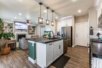 15178 S Ronaldo Ln in Herriman, UT - Building Photo - Building Photo