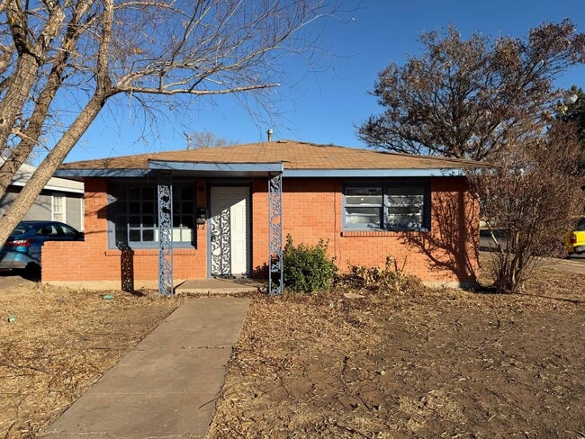 property at 1902 23rd St