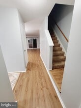 19 Island Run Ct in Catonsville, MD - Building Photo - Building Photo