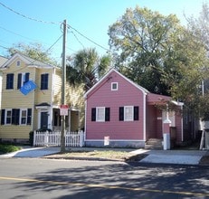 221 Fishburne St in Charleston, SC - Building Photo - Building Photo