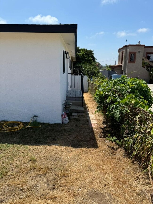 2122 E 11th St in National City, CA - Building Photo - Building Photo