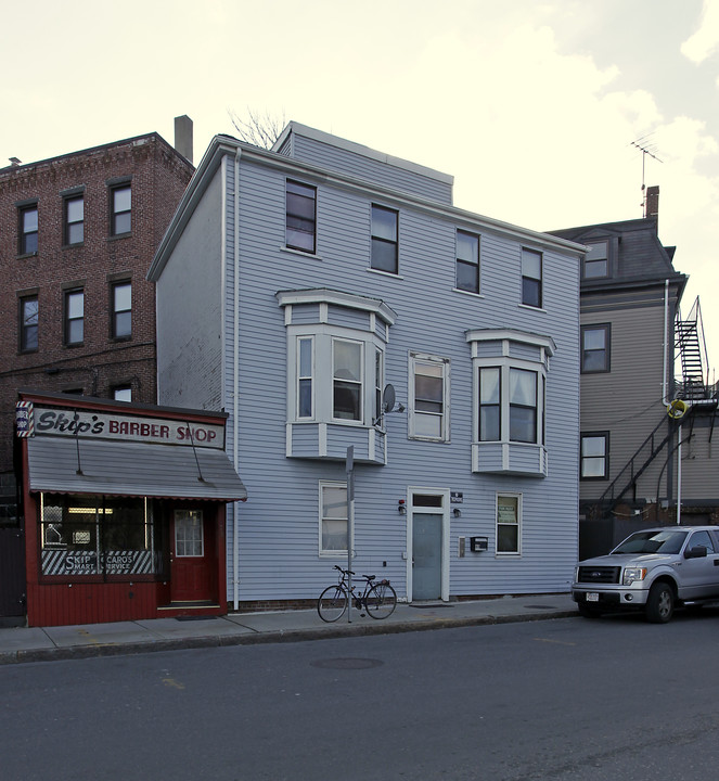 80 Dorchester St in South Boston, MA - Building Photo