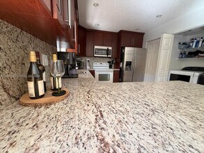 13320 SW 26th Terrace in Miami, FL - Building Photo - Building Photo