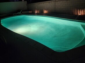 2612 Siesta Ave in Las Vegas, NV - Foto de edificio - Building Photo