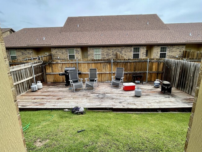 3219 Papa Bear Dr-Unit -34A207 in College Station, TX - Building Photo - Building Photo