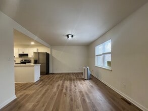 4 Easy St in Taylors, SC - Building Photo - Building Photo