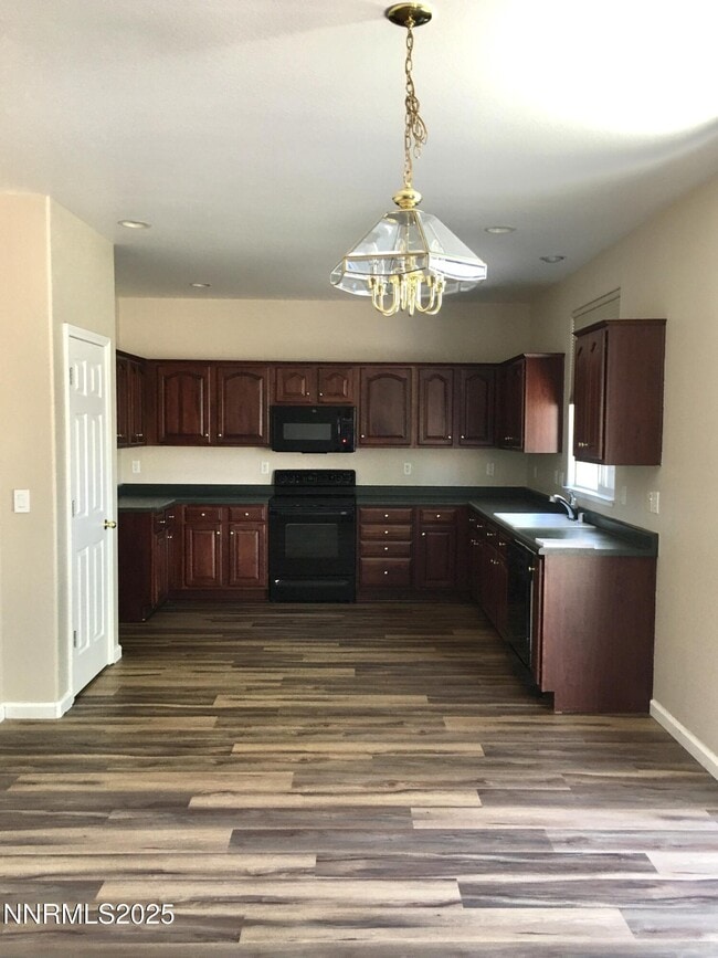 property at 1998 Amber Leaf Ct