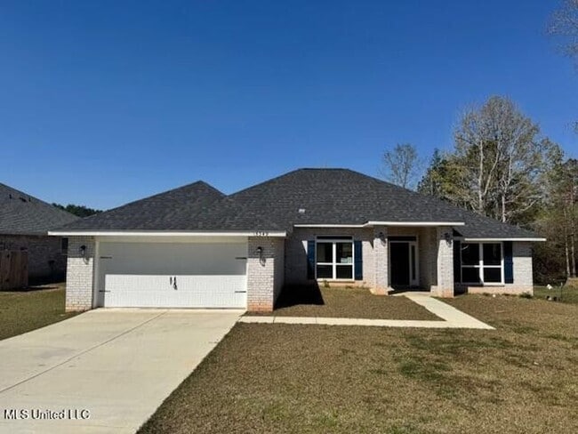 15349 Lakeview Ct in Gulfport, MS - Building Photo - Building Photo