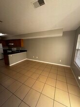 230 Mousas Way in Lexington, KY - Foto de edificio - Building Photo