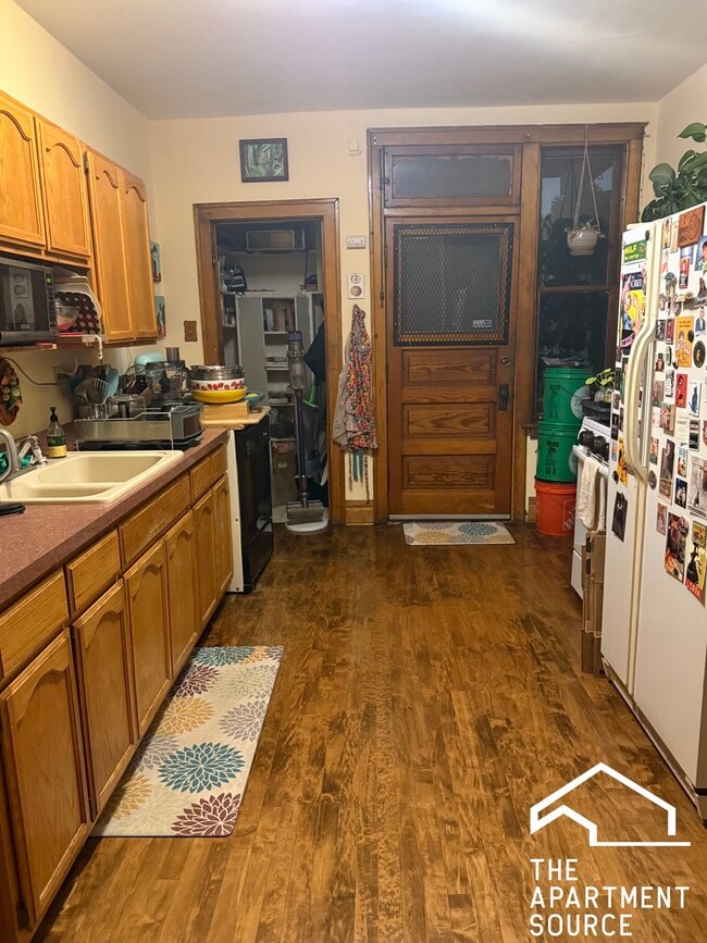 property at 2823 N Albany Ave