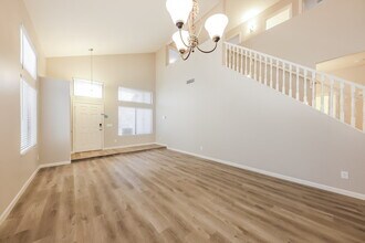 9021 W Bluefield Ave in Peoria, AZ - Building Photo - Building Photo