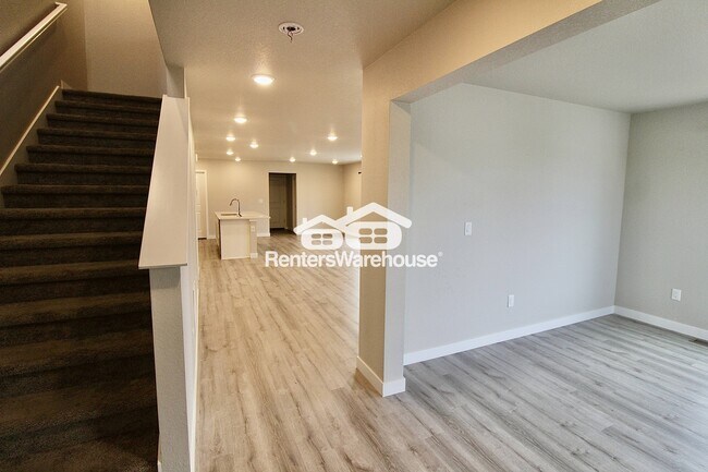 911 Plum Creek Ct in Brighton, CO - Building Photo - Building Photo