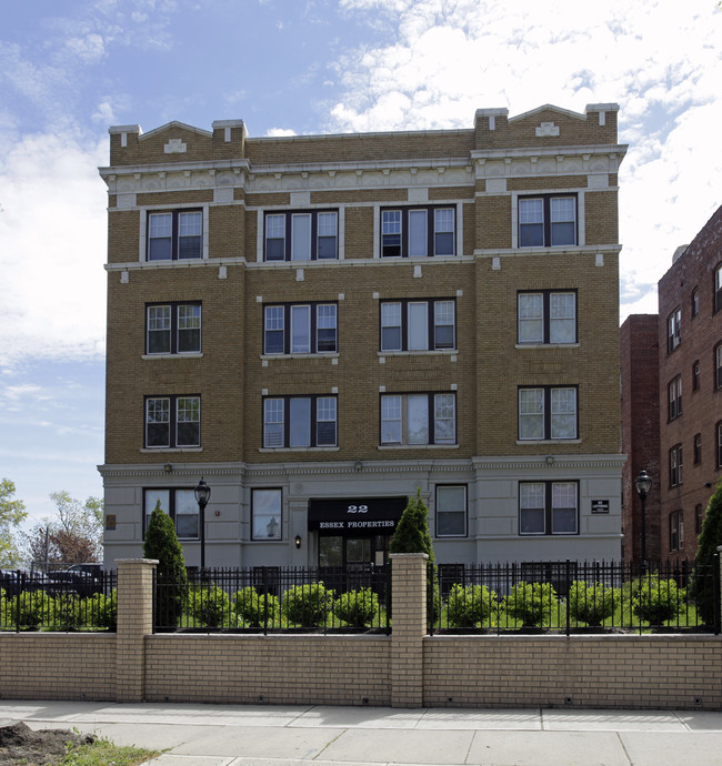 Essex Properties in East Orange, NJ - Foto de edificio - Building Photo