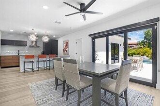 811 NE 17th Ct in Fort Lauderdale, FL - Building Photo - Building Photo