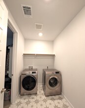 20716 Jordyn Sterling St in Manor, TX - Foto de edificio - Building Photo