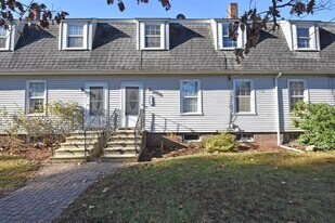 32 Nelson St in Barre, MA - Building Photo