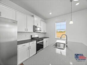 1024 Scotts Peak Dr in Berthoud, CO - Building Photo - Building Photo