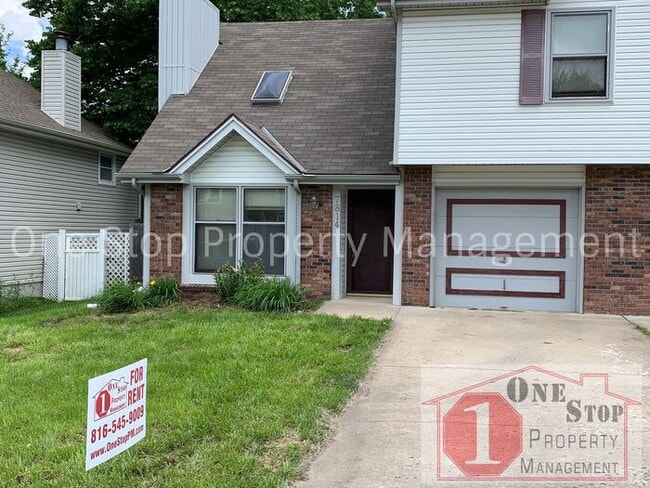 property at 7814 NW 79th Pl