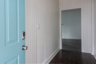 679 Terry St SE in Atlanta, GA - Building Photo - Building Photo