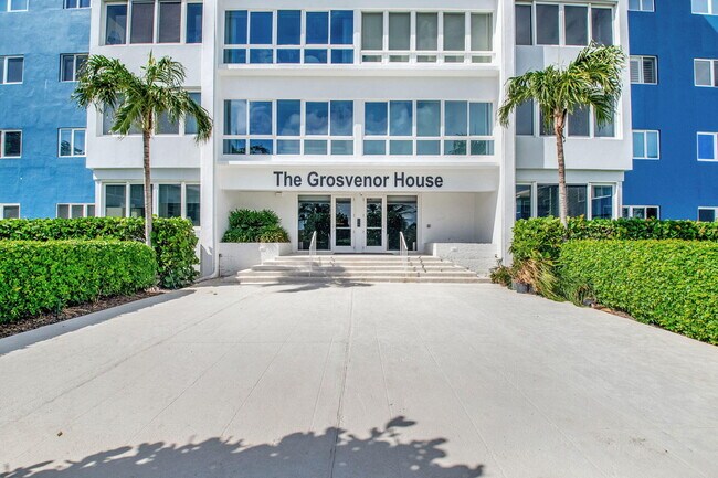 120 N Ocean Blvd in Delray Beach, FL - Building Photo - Building Photo