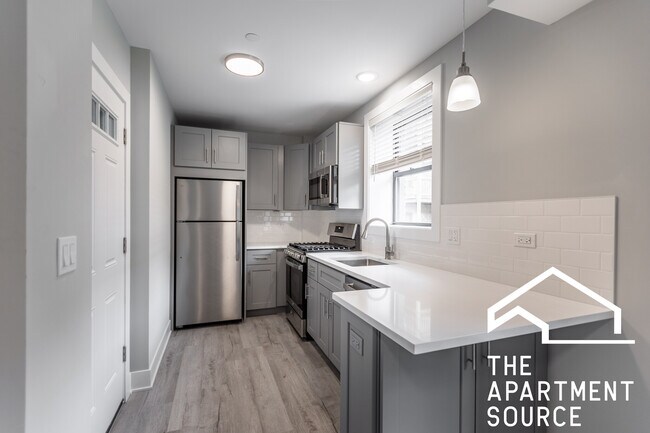 1137 Oak Ave in Evanston, IL - Foto de edificio - Building Photo