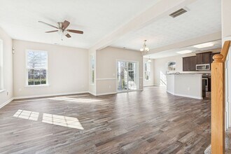 5236 Moreland St in Suffolk, VA - Building Photo - Building Photo