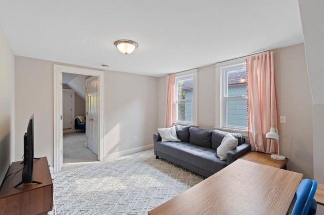 property at 3015 N Booth St