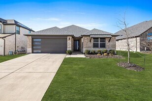 620 Shade Tree Way in Princeton, TX - Building Photo