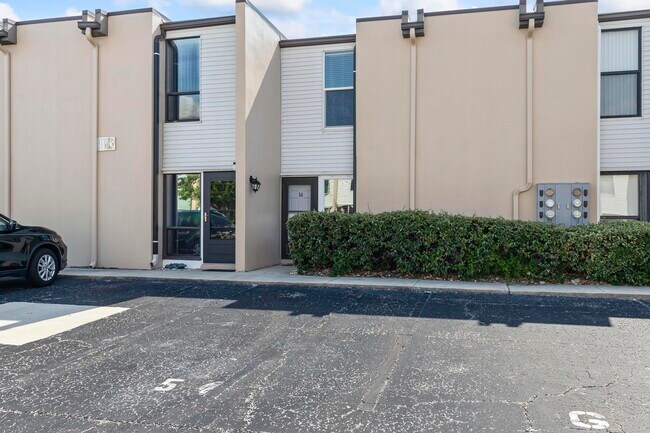 5500 Ocean Shore Blvd in Ormond Beach, FL - Building Photo - Building Photo