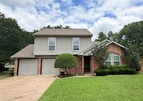 21 Brewster Ct in Allen, TX - Building Photo