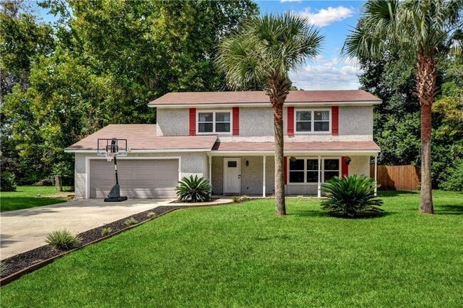 property at 201 King Cotton Rd