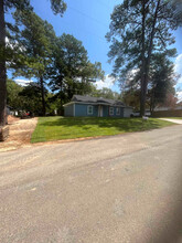 161 Bonner St in Rusk, TX - Foto de edificio - Building Photo