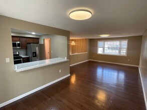 498 Addison Rd in Glastonbury, CT - Building Photo - Building Photo