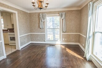 1105 S Chilton Ave in Tyler, TX - Building Photo - Building Photo