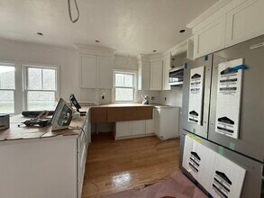 18 Adair Rd, Unit 1 in Boston, MA - Building Photo - Building Photo